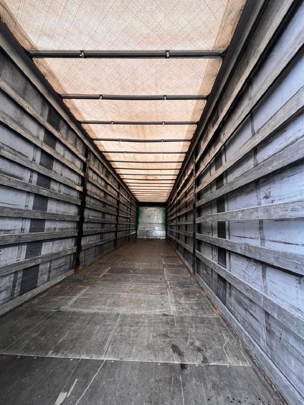 VOLVO FH460 / SCHWARZMULLER 2014