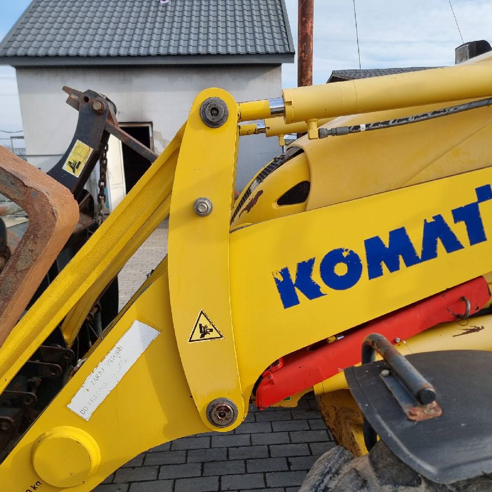 KOMATSU WB 97R-5