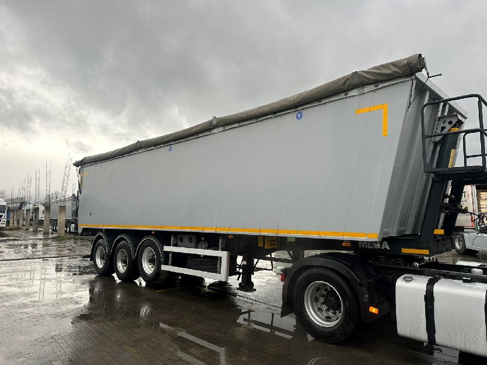 Самоскид MEGA 2013рік