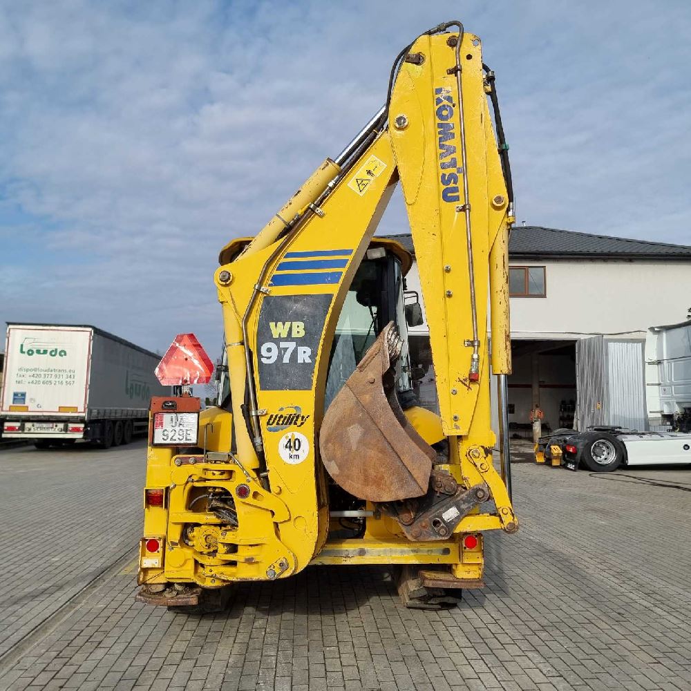 KOMATSU WB 97R-5