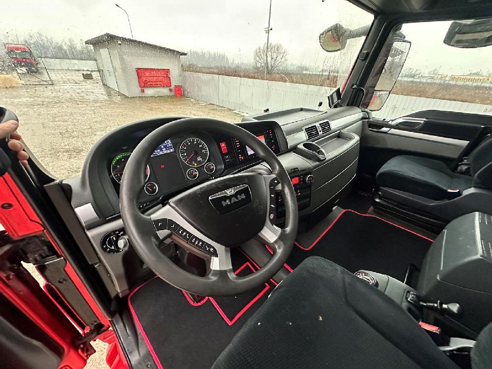 MAN TGX18.440