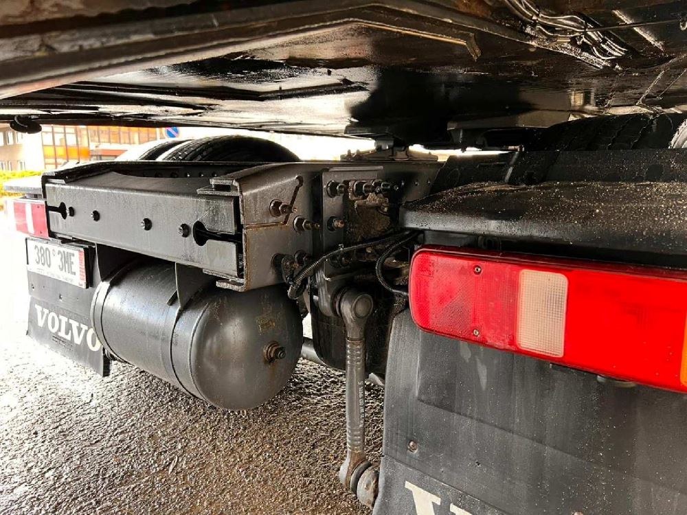 VOLVO FH460 / SCHWARZMULLER 2014