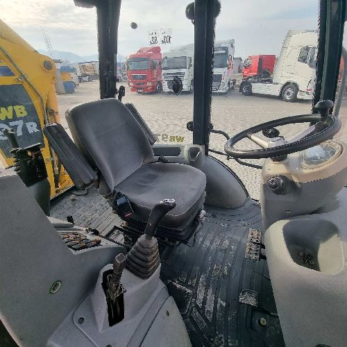 KOMATSU WB 97R-5